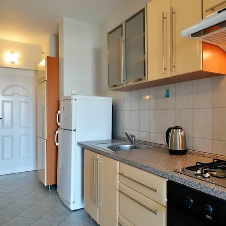 Simon Apartment Murter